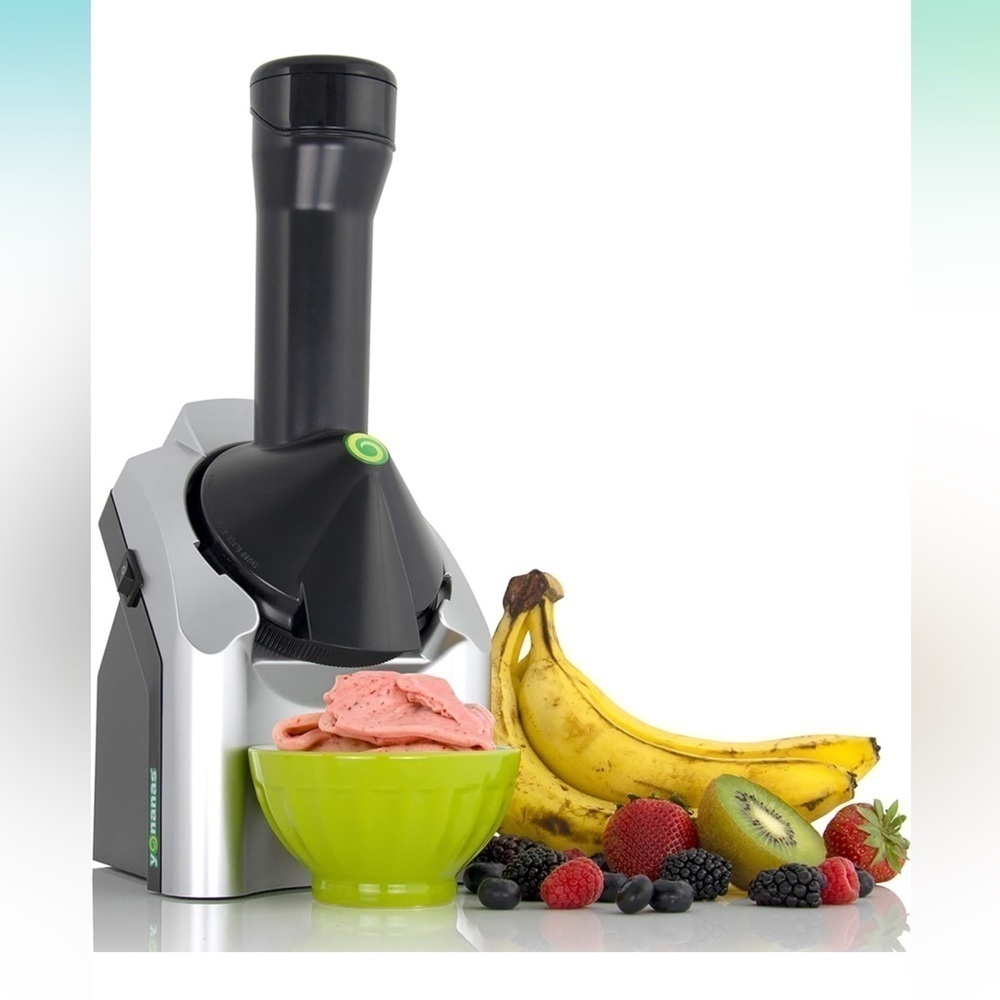 Yonanas 902 Vegan, Dairy-Free Frozen Fruit Soft Serve Maker, 200-Watts, Silver